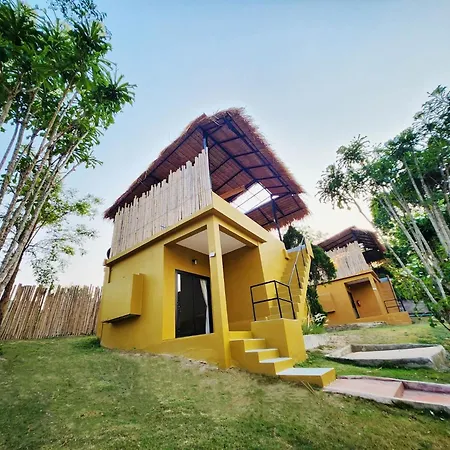 Mondara Villa And Glamping