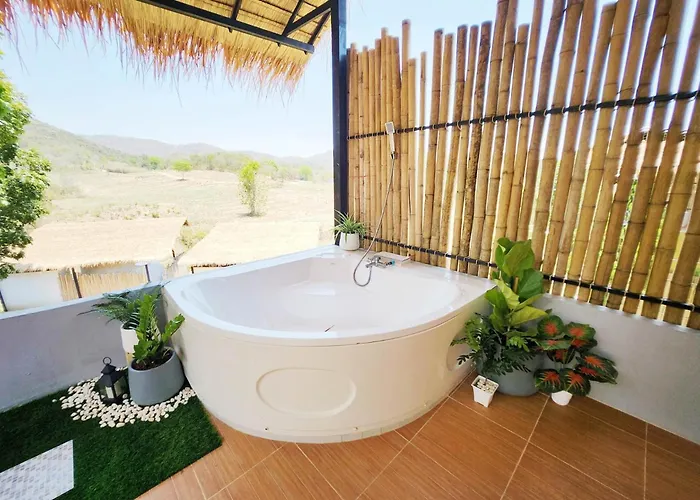 Resort Mondara And Glamping Ban Bo Wi
