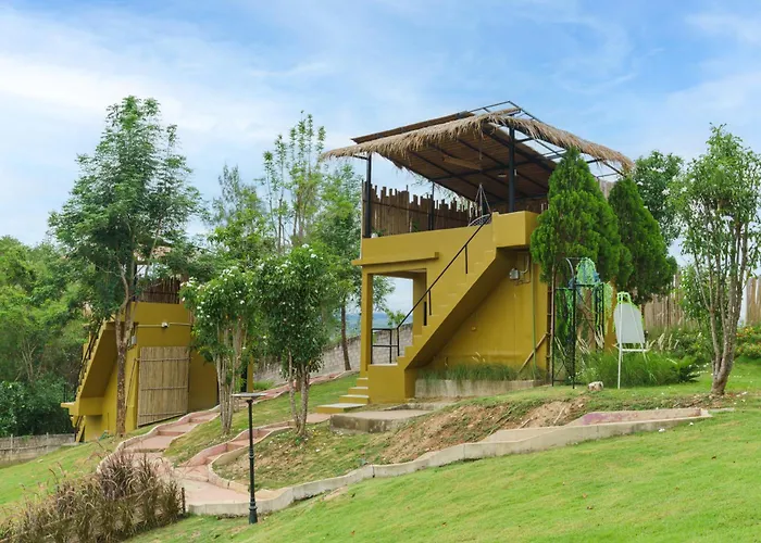 Mondara And Glamping Resort